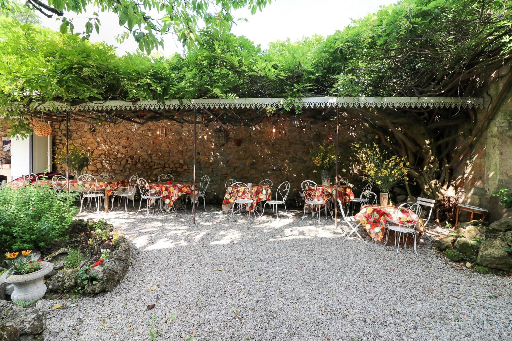 La Roseraie Lodève Exteriér fotografie